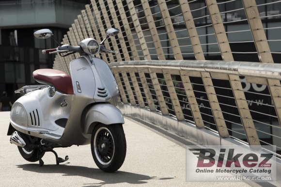 2015 Vespa 946