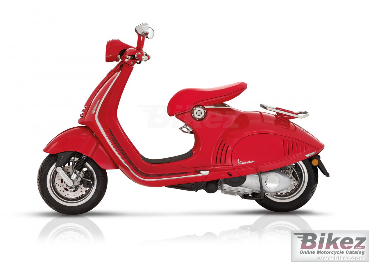 Vespa 946 RED