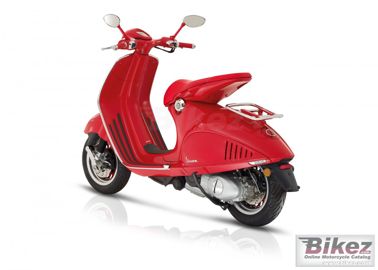 Vespa 946 RED