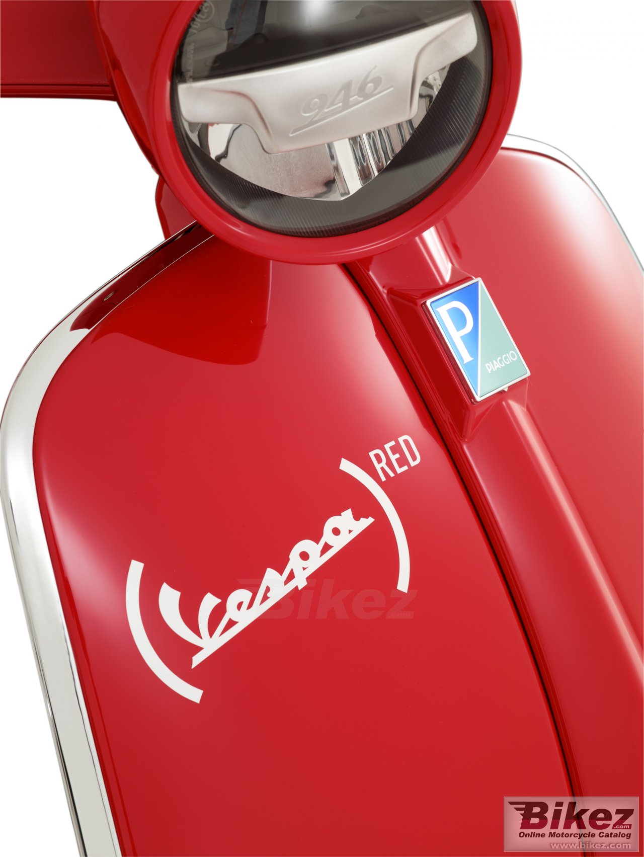 Vespa 946 RED