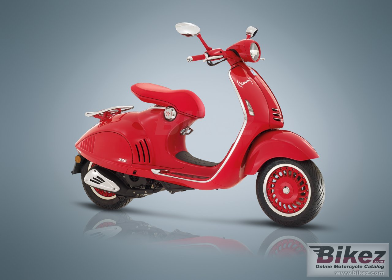 Vespa 946 RED