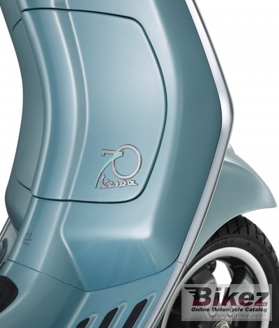 2017 Vespa Settantesimo