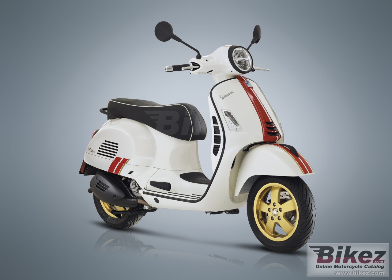 Vespa GTS Super Racing Sixties