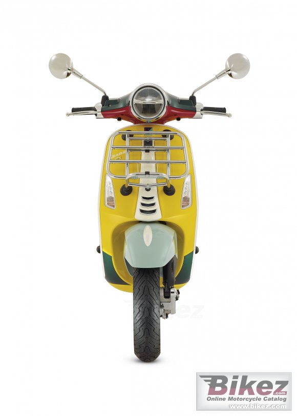 2020 Vespa Primavera Sean Wotherspoon