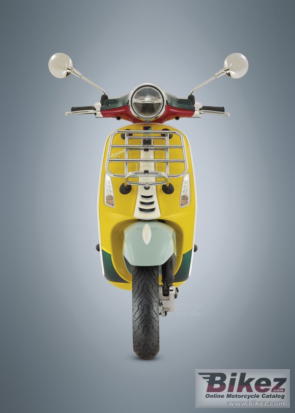 2020 Vespa Primavera Sean Wotherspoon