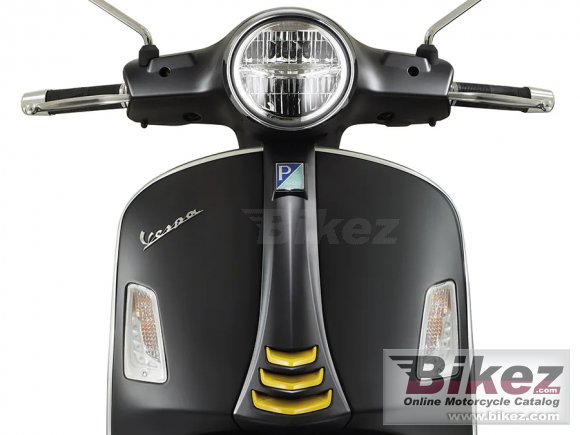 2021 Vespa GTS Super 300 Tech