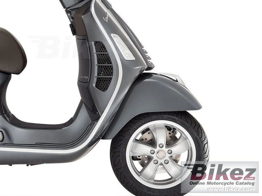 Vespa GTS 300 Touring