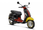 2025 Vespa Primavera Disney Mickey Mouse Edition