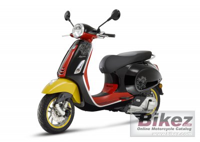 2025 Vespa Primavera Disney Mickey Mouse Edition