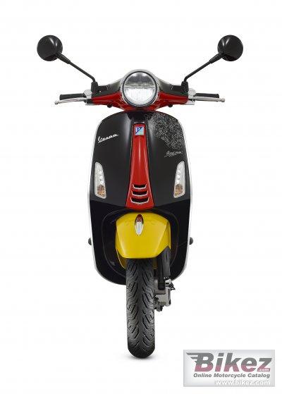 2025 Vespa Primavera Disney Mickey Mouse Edition