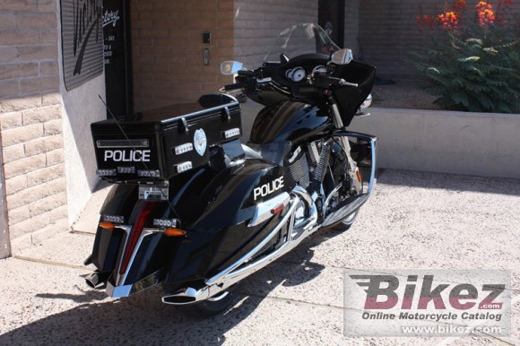 2017 Victory Police Commander I