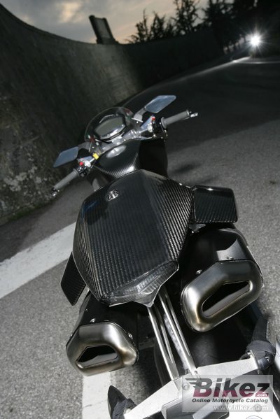 2011 Vyrus 985 C3 4V