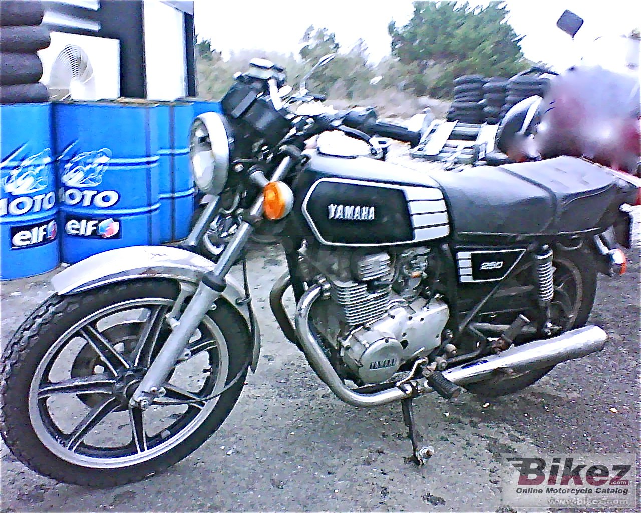 Yamaha XS 250