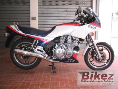 1985 Yamaha XJ 900 F