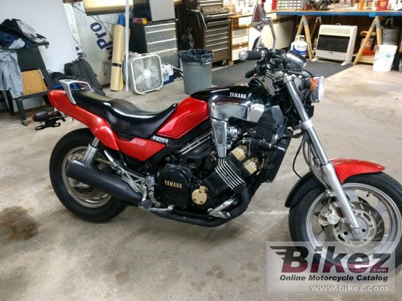 1986 Yamaha FZX 700 Fazer