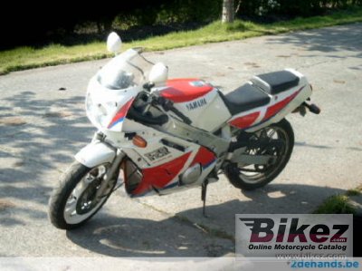 Yamaha FZR 600 (reduced effect #2)