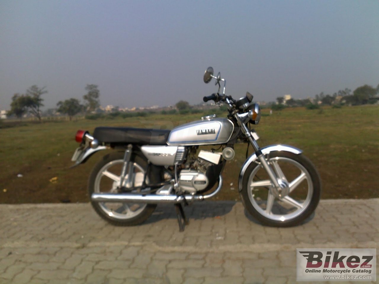 Yamaha RX 100