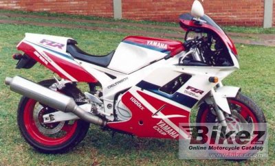 1993 Yamaha FZR 1000