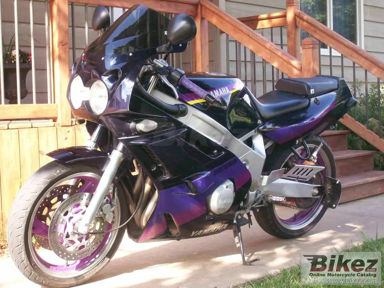 Yamaha FZR 600 R