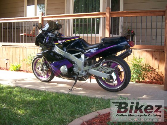 1994 Yamaha FZR 600 R