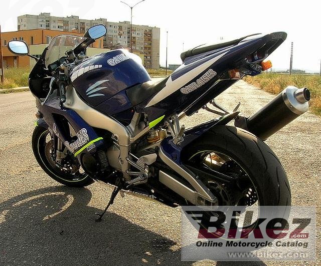 Yamaha YZF 1000 R1