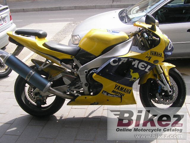 Yamaha YZF-R1