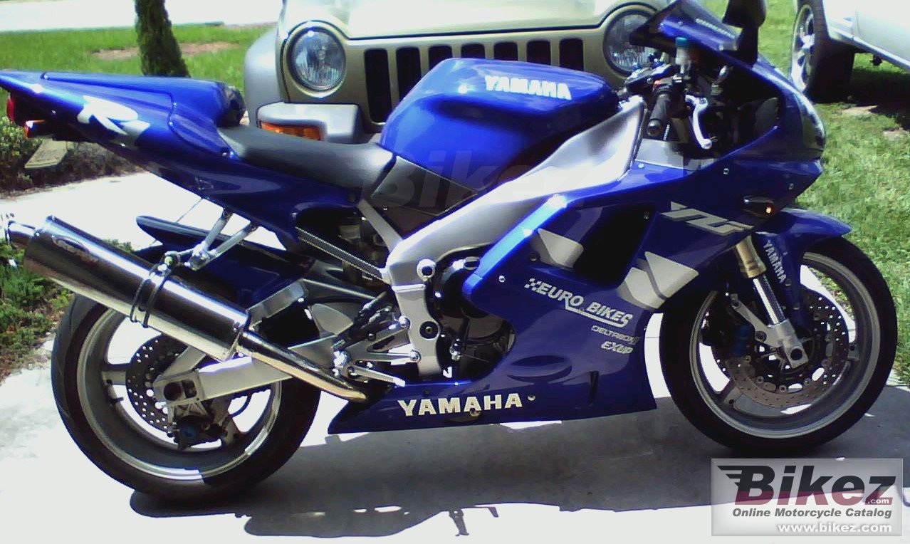 Yamaha YZF-R1