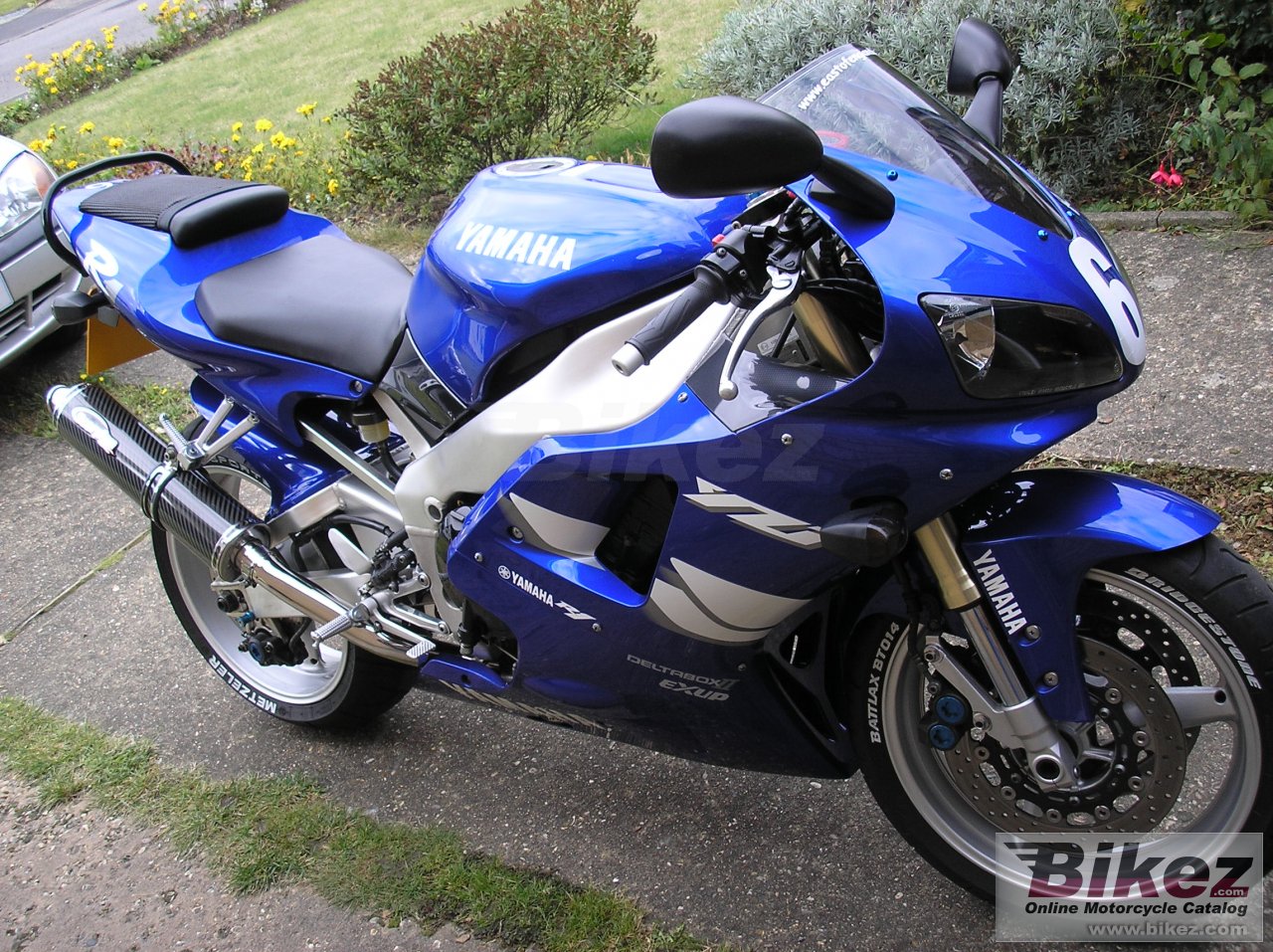 Yamaha YZF-R1