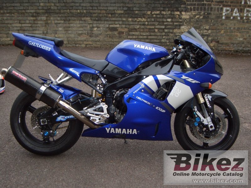 Yamaha YZF-R1