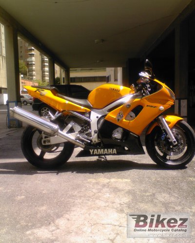 2000 Yamaha YZF-R6