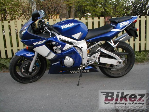 2000 Yamaha YZF-R6