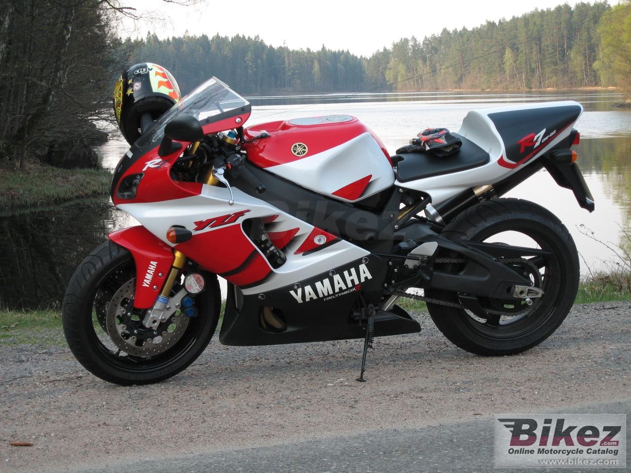 Yamaha YZF-R7