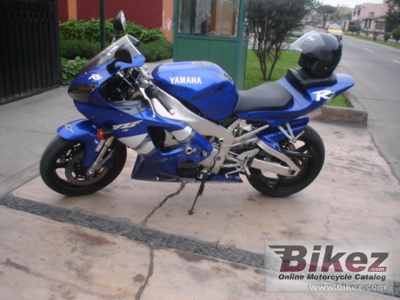 2000 Yamaha YZF-R1