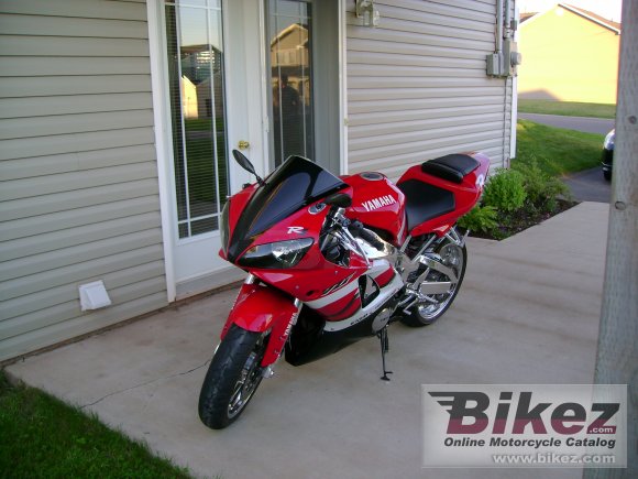 2000 Yamaha YZF-R1