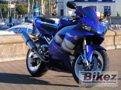 2000 Yamaha YZF-R1