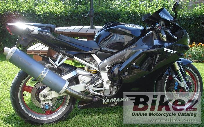 Yamaha YZF-R1