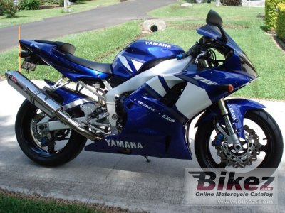 2000 Yamaha YZF-R1