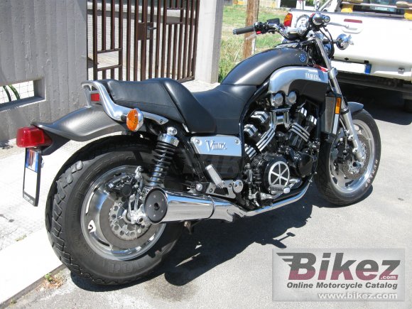 2001 Yamaha V-Max 1200