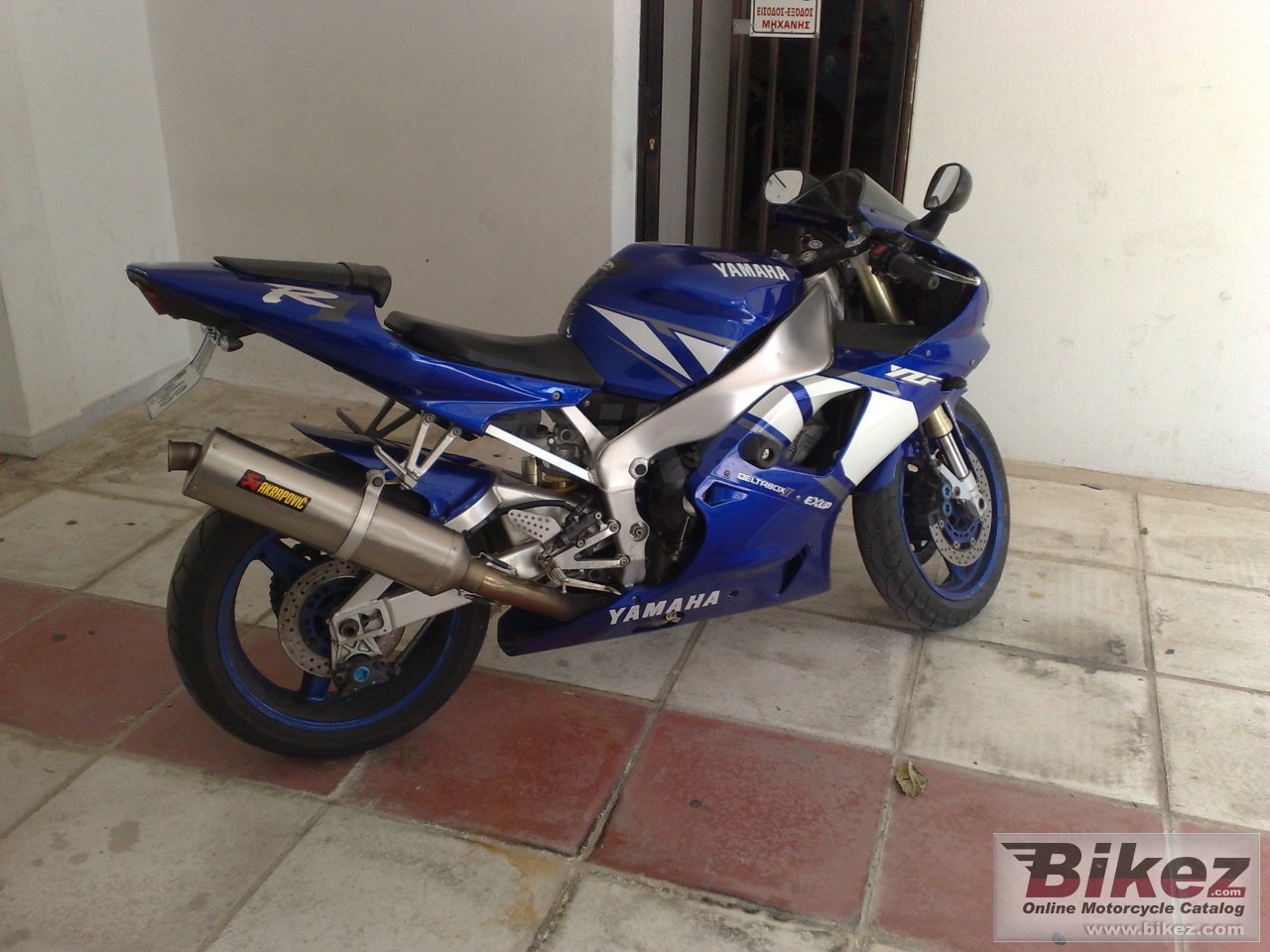 Yamaha YZF-R1