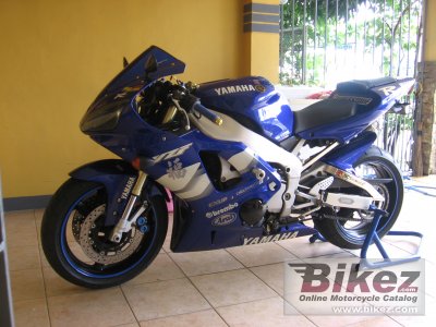 2001 Yamaha YZF-R1