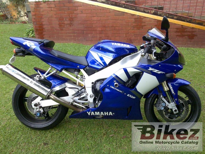 Yamaha YZF-R1
