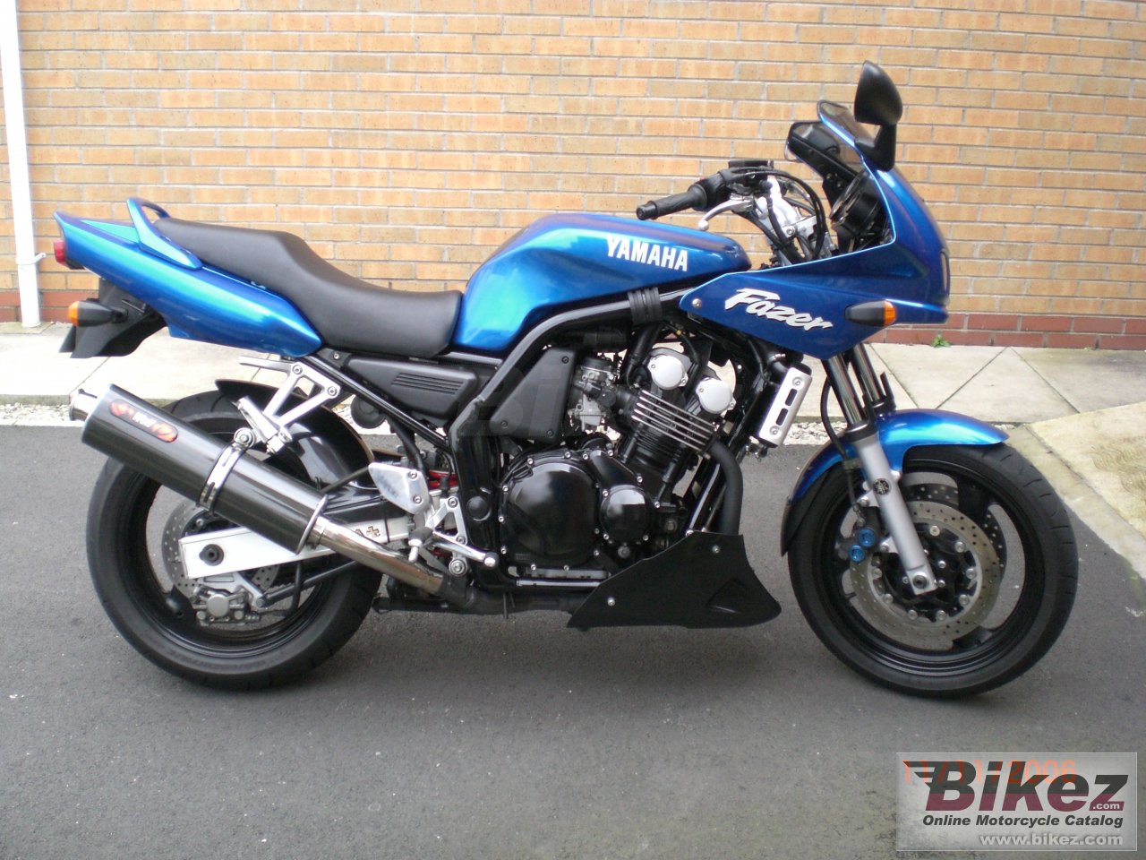 Yamaha FZS 600 Fazer