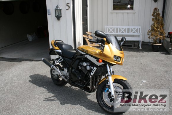 2001 Yamaha FZS 600 S Fazer