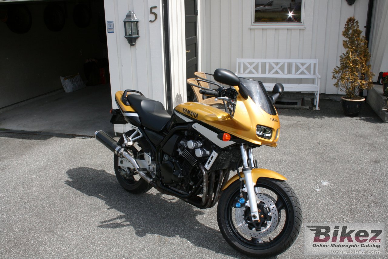 Yamaha FZS 600 S Fazer