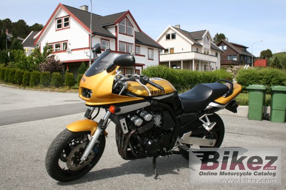 2001 Yamaha FZS 600 S Fazer