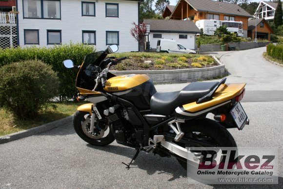 2001 Yamaha FZS 600 S Fazer