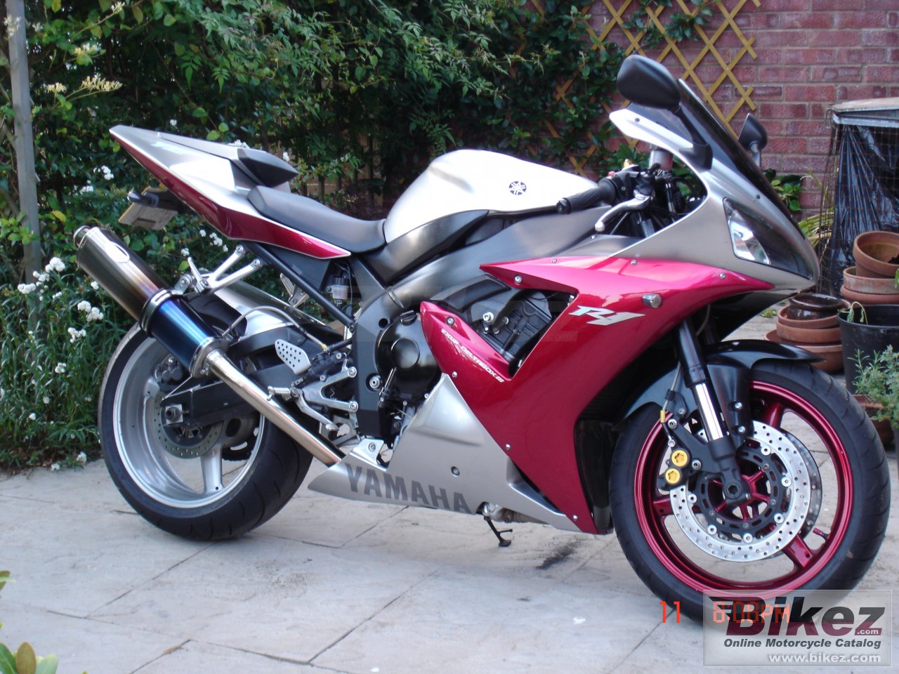 Yamaha YZF R1