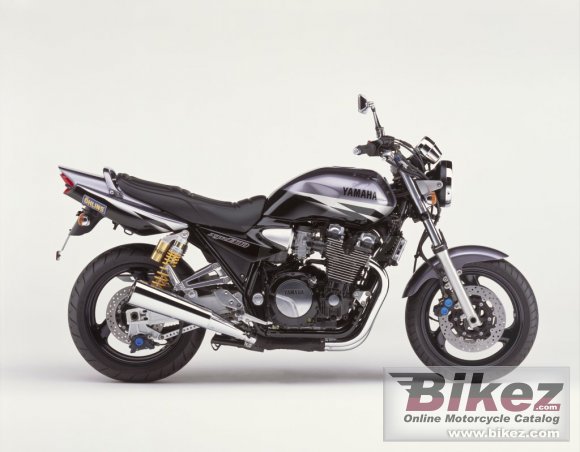 2002 Yamaha XJR 1300