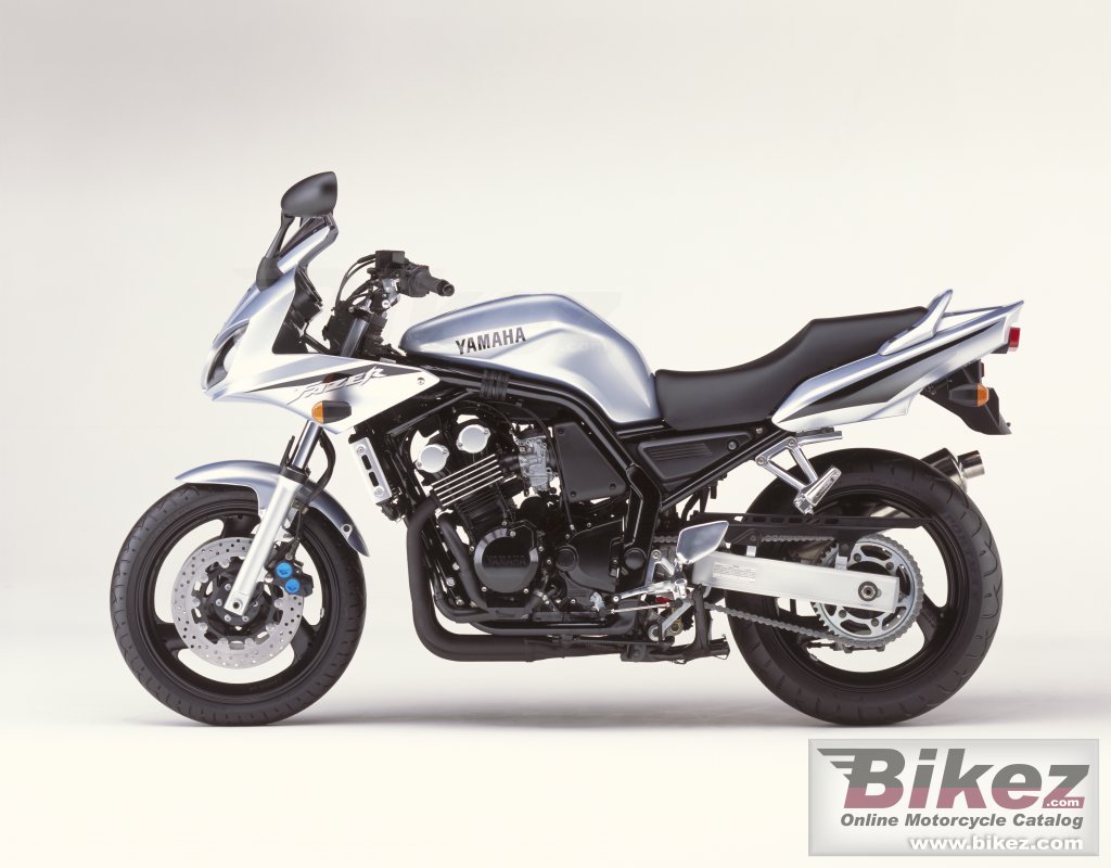 Yamaha FZS 600 Fazer