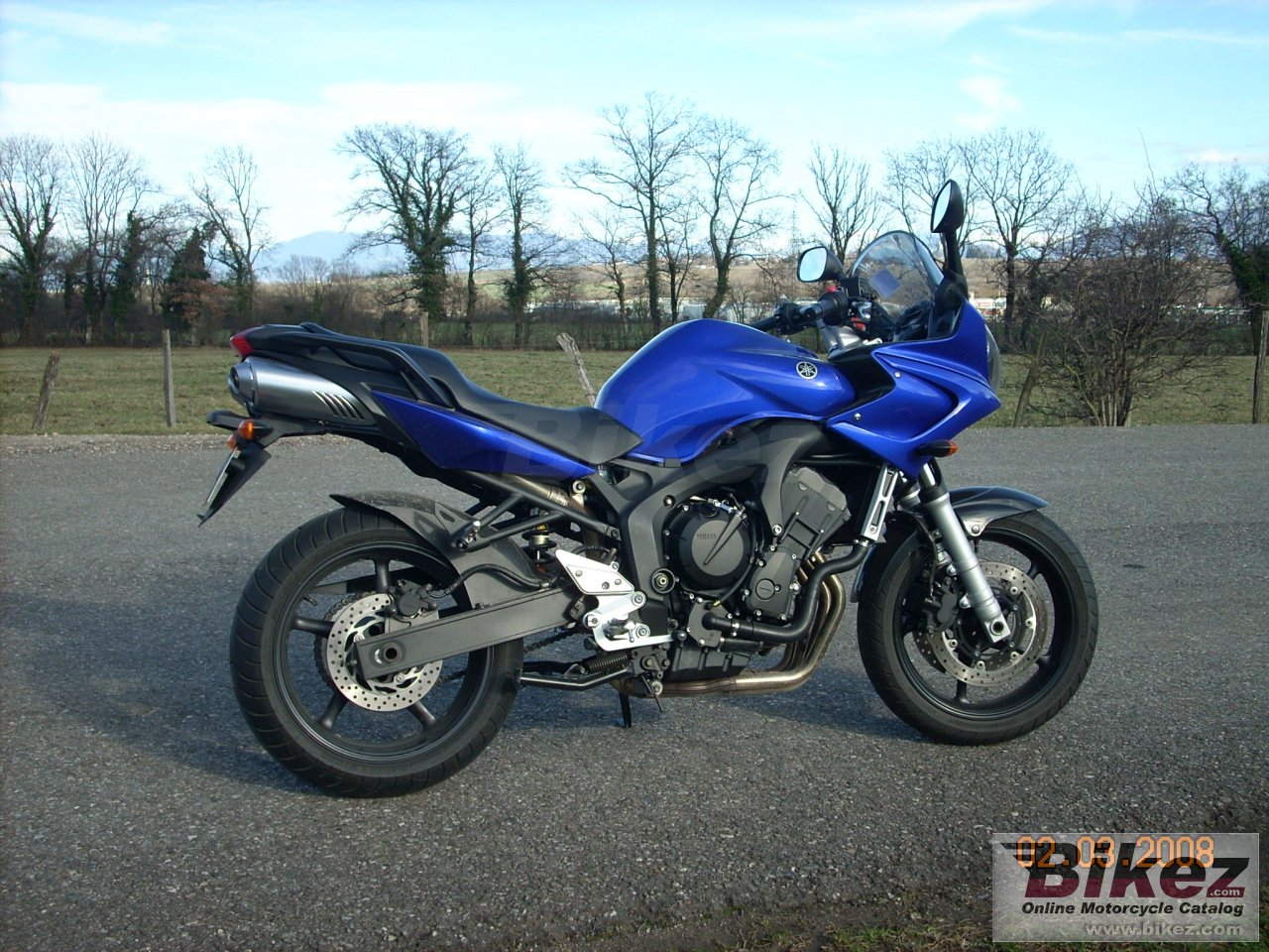 Yamaha FZS 600 Fazer